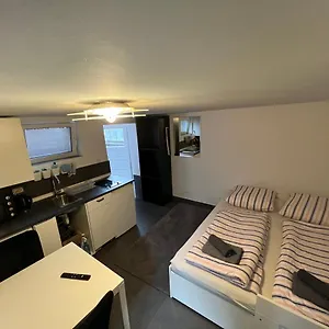 1 Apartment